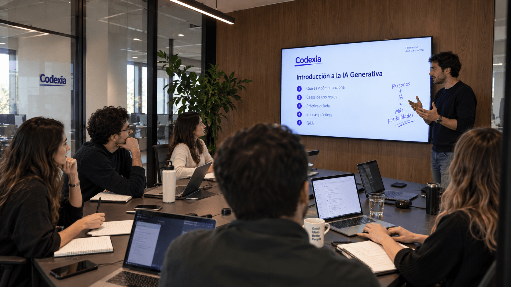 Sesión de formación de Codexia AI Lab con un grupo de profesionales